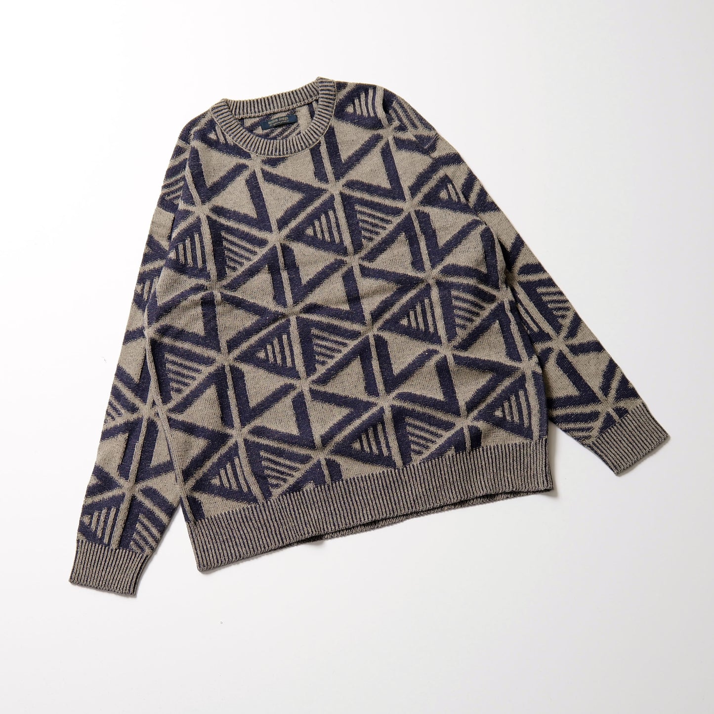 geometric crew knit -green-